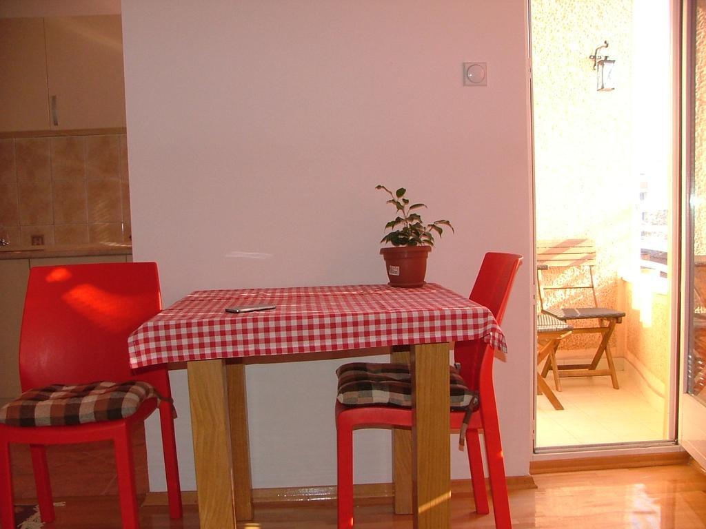Risto'S Apartment سكوبجي المظهر الخارجي الصورة